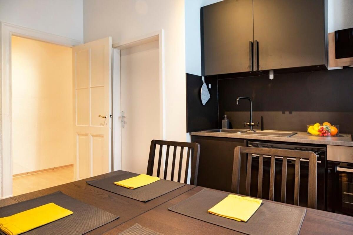 Spacious Family Apartment At Mauerpark Plus Selfcheckin Berlin Exteriör bild