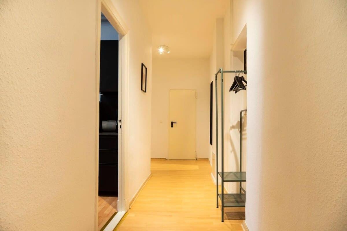 Spacious Family Apartment At Mauerpark Plus Selfcheckin Berlin Exteriör bild