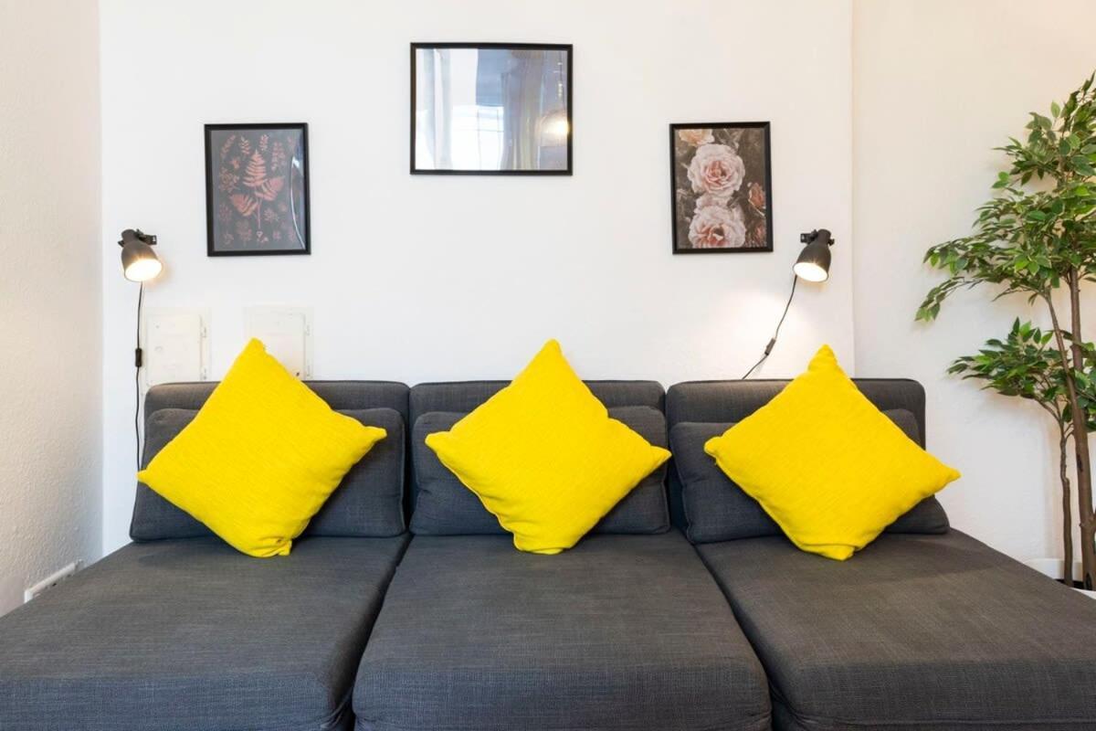 Spacious Family Apartment At Mauerpark Plus Selfcheckin Berlin Exteriör bild