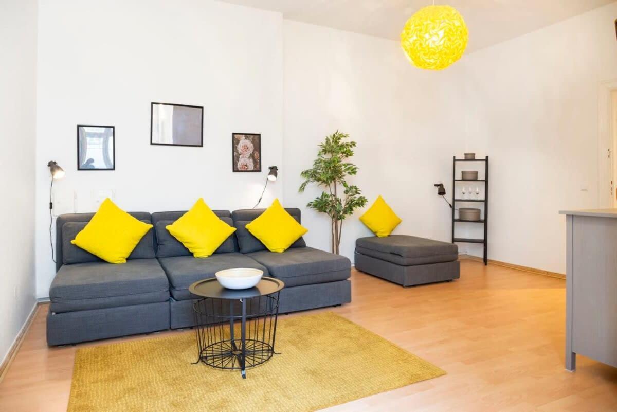 Spacious Family Apartment At Mauerpark Plus Selfcheckin Berlin Exteriör bild
